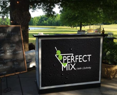 Standard Bar with Custom Graphics - Perfect Mix Mobile Bartending