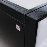 The Fold & Roll Back Bar – Detail Close-Up The Fold & Roll Back Bar – Detail Close-Up