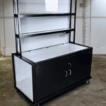 Two Ice Bins (Interchangeable with the center cutting board) Two Ice Bins (Interchangeable with the center cutting board)